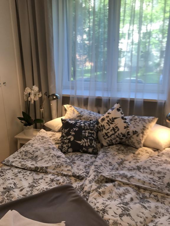 Apartament Karmelicka 11 Lägenhet Warszawa Exteriör bild